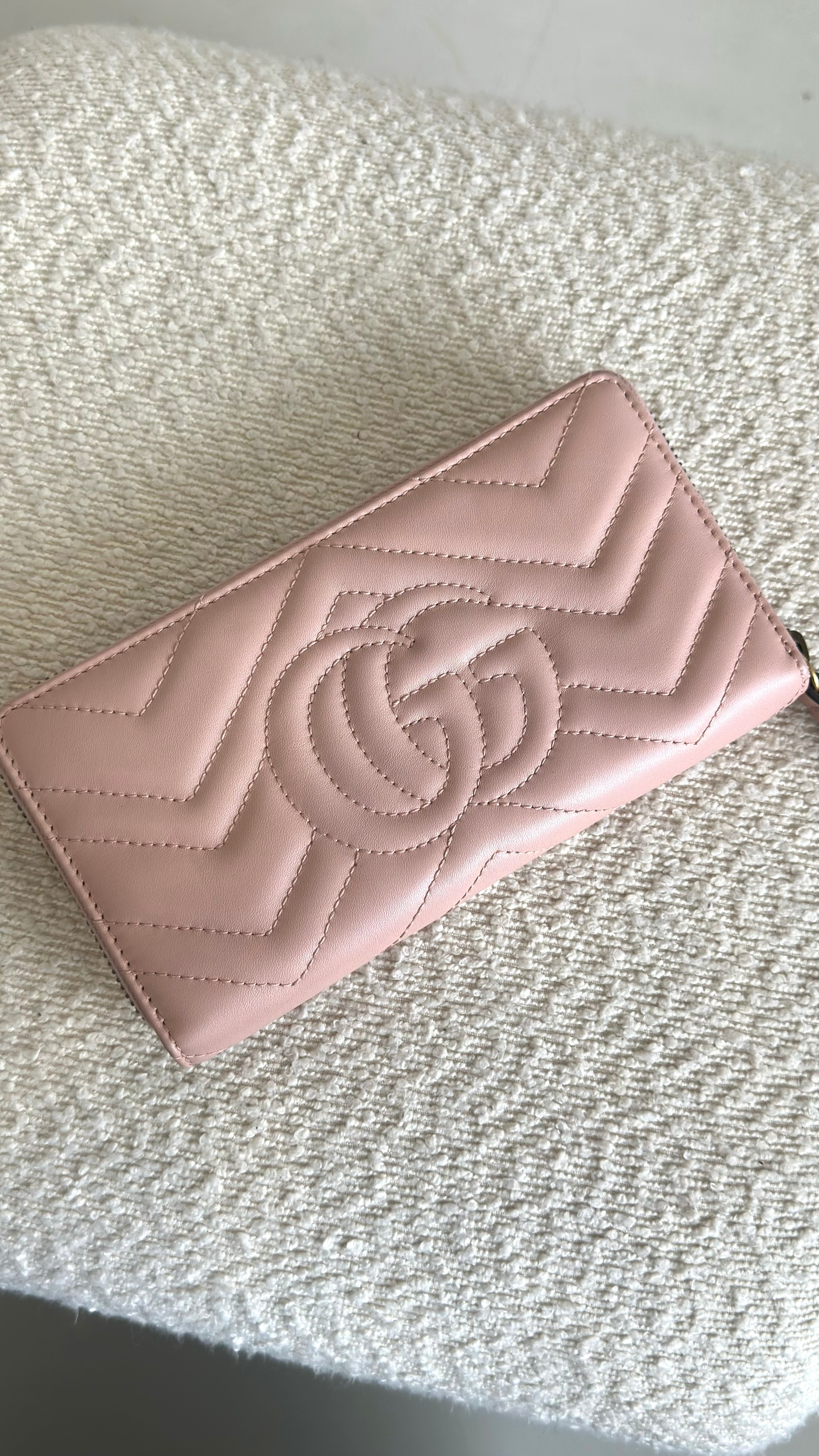 GUCCI MARMONT LEATHER WALLET IN PINK