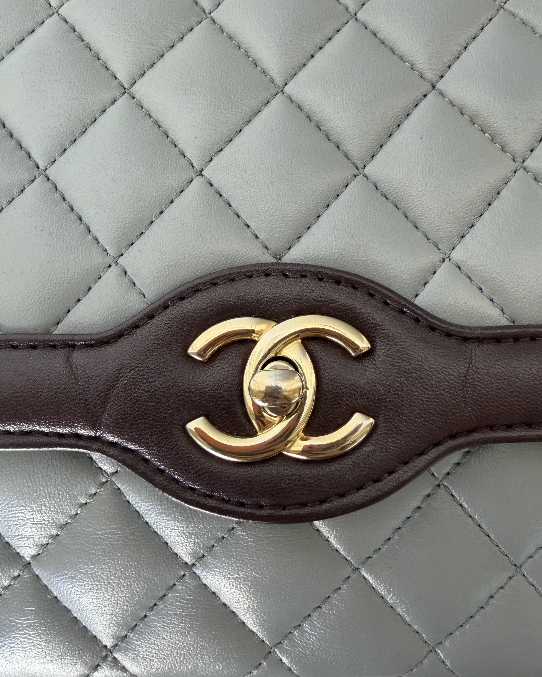 CHANEL MEDIUM LAMBSKIN QUILTED TWO TONE DAY FLAP GREY AND BURGUNDY