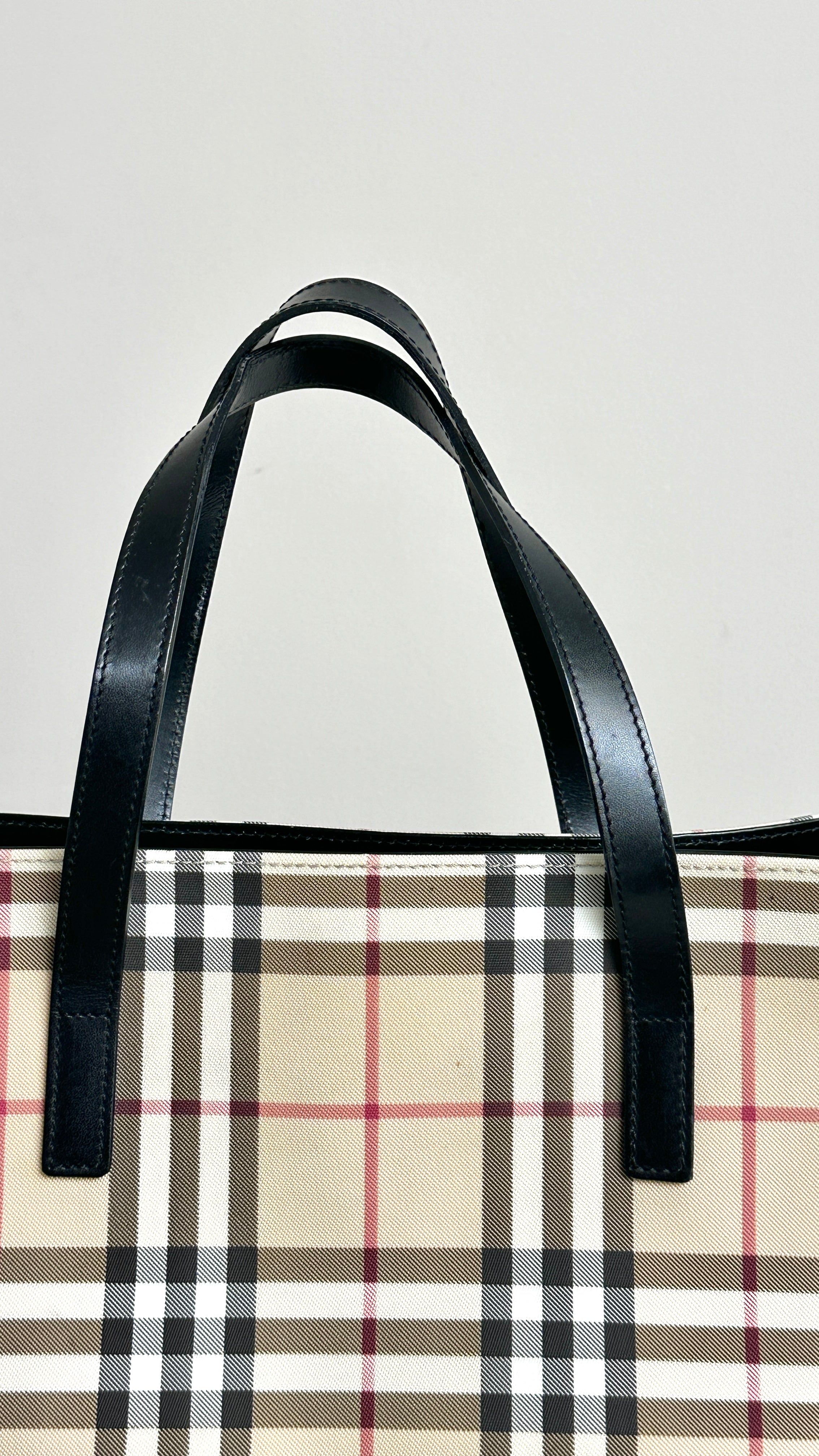 BURBERRY NOVA CHECK HANDBAG IN BEIGE