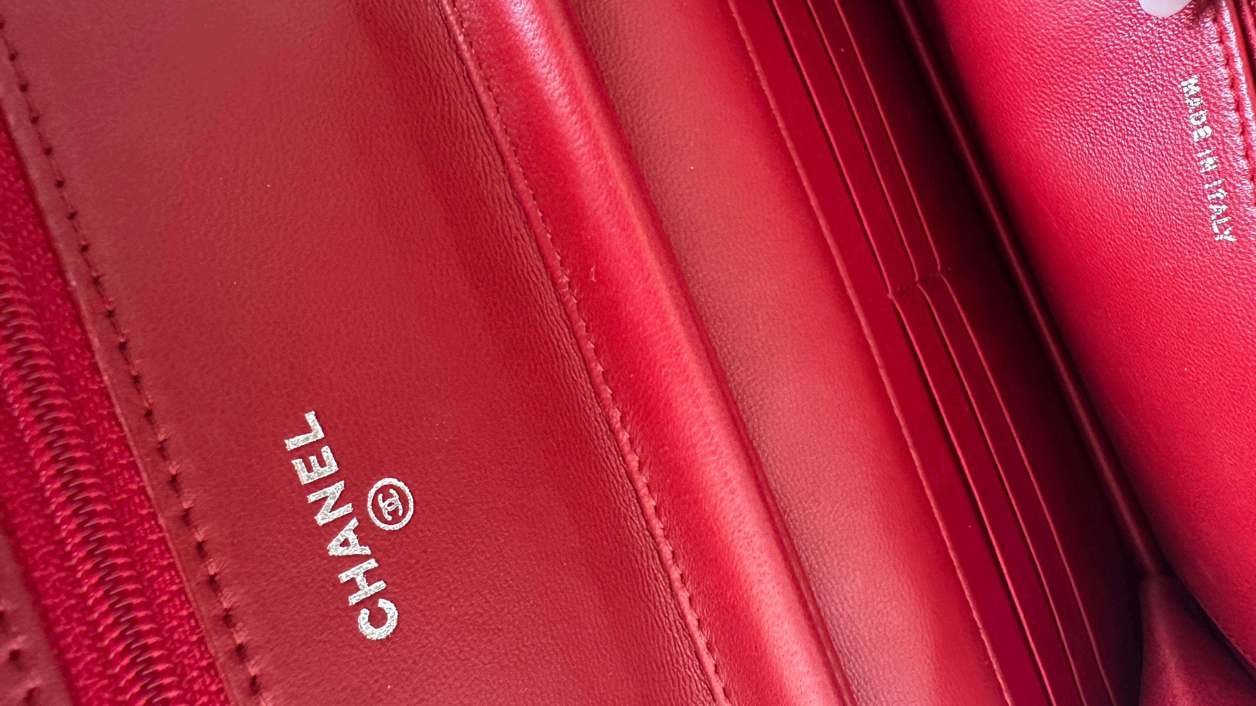 CHANEL LAMBSKIN CAMELLIA WALLET ON CHAIN IN RED