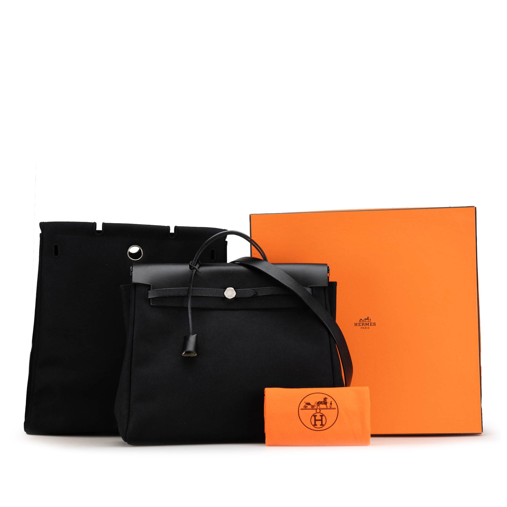 Hermès Toile Herbag 39 In Black