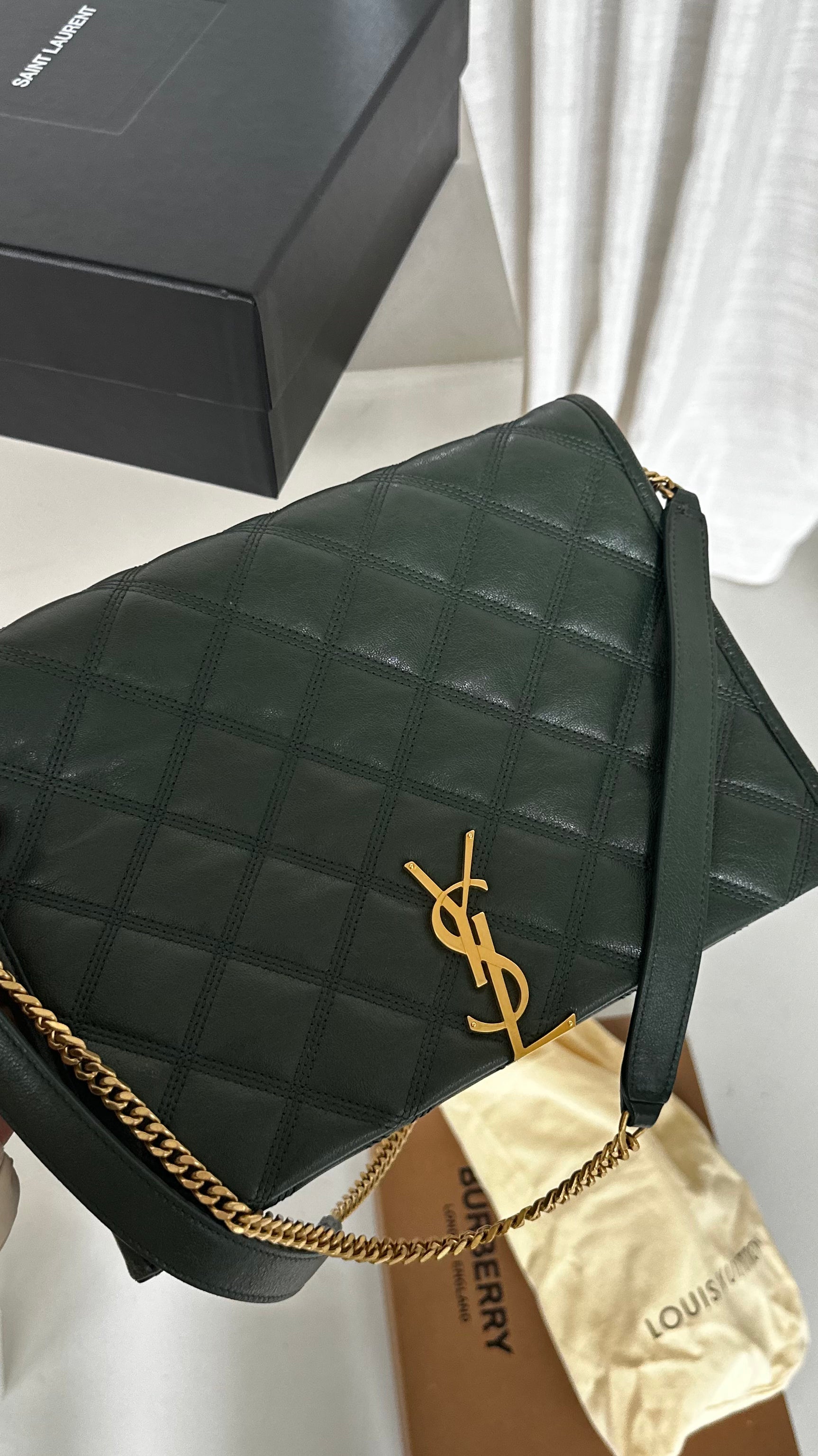 SAINT LAURENT BECKY SHOULDER BAG IN GREEN