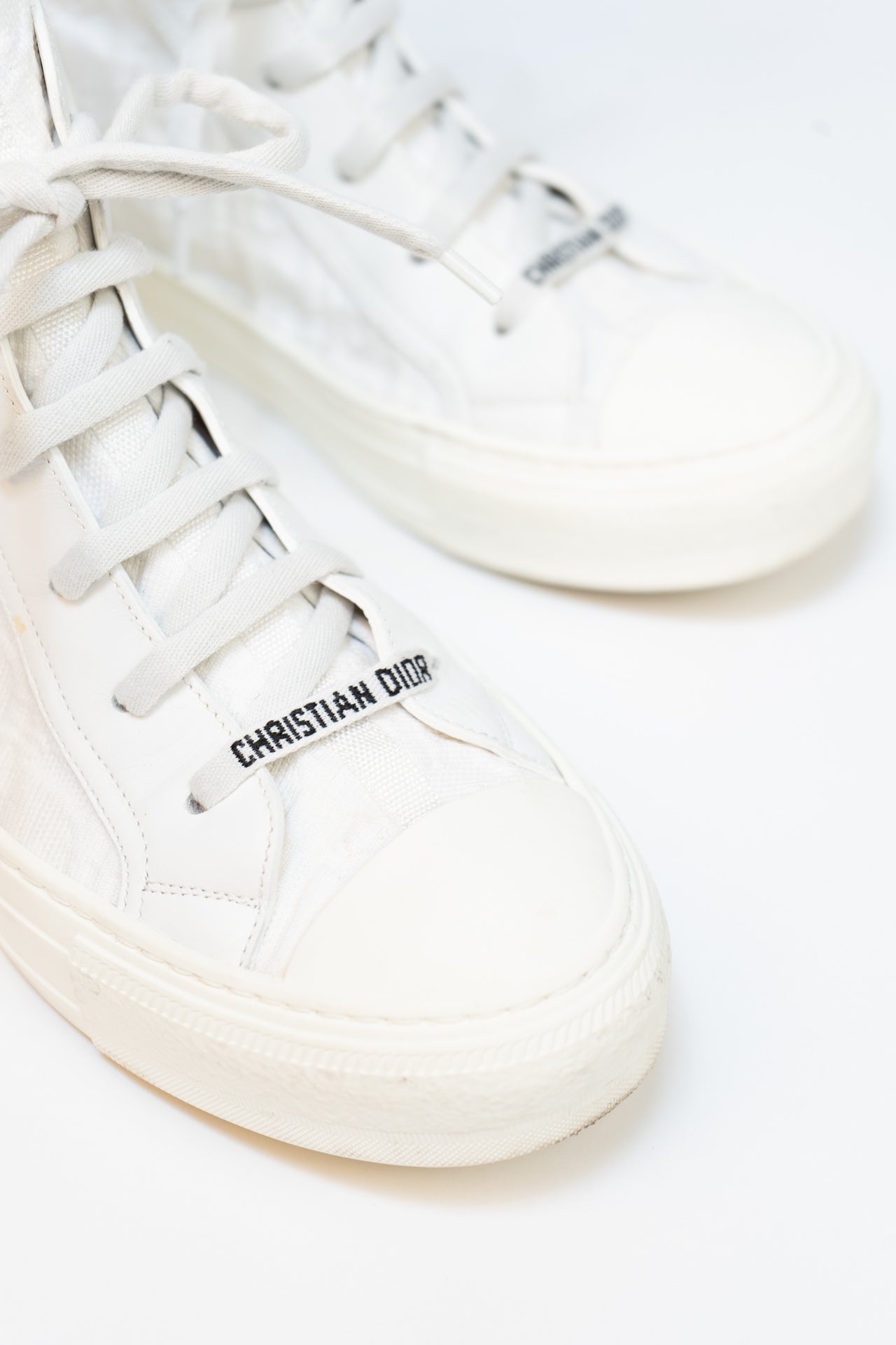 Dior B23 High-Top Sneaker White-Size 40