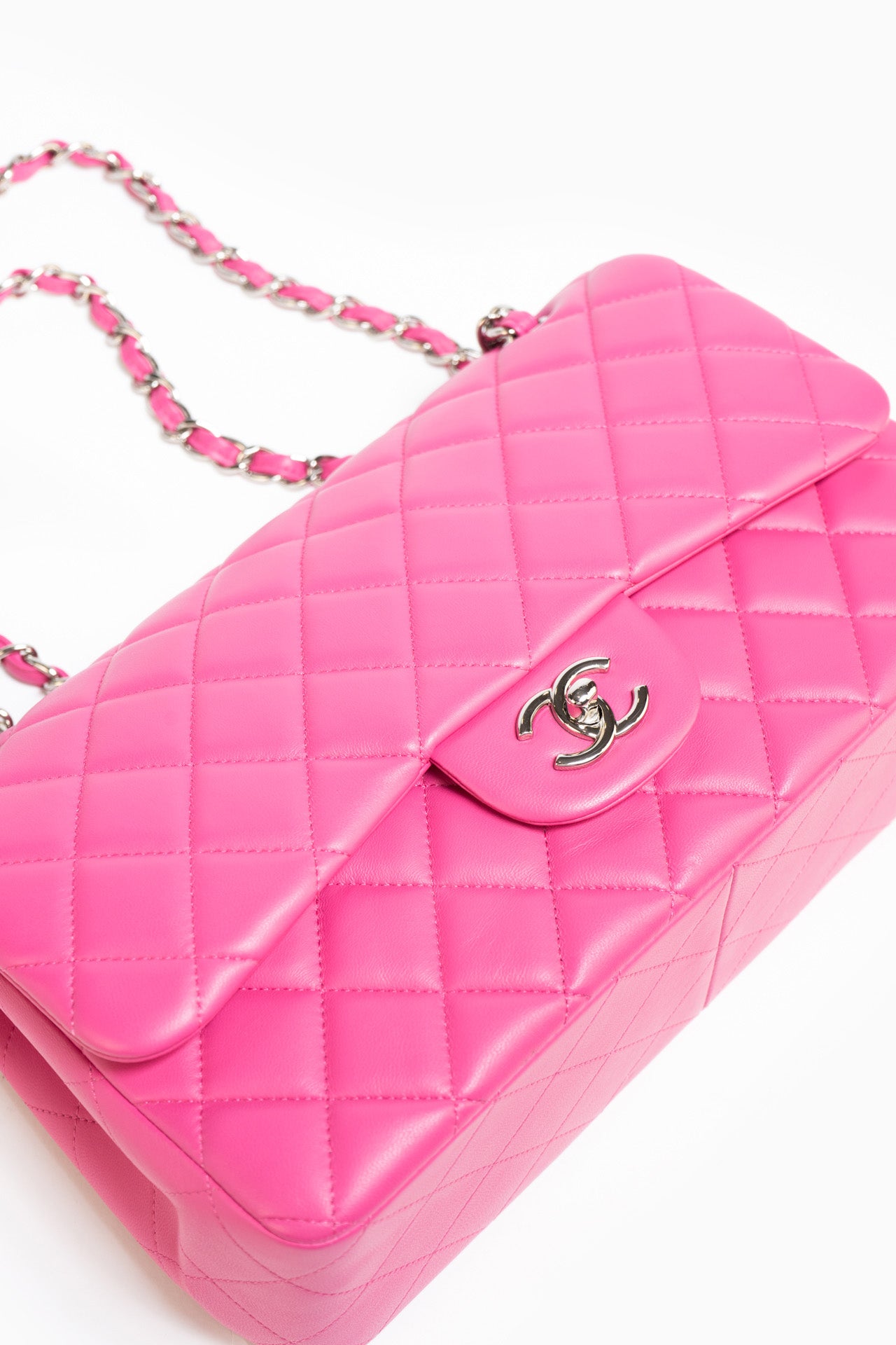 Chanel Jumbo Classic Double Flap Shoulder Bag In Pink