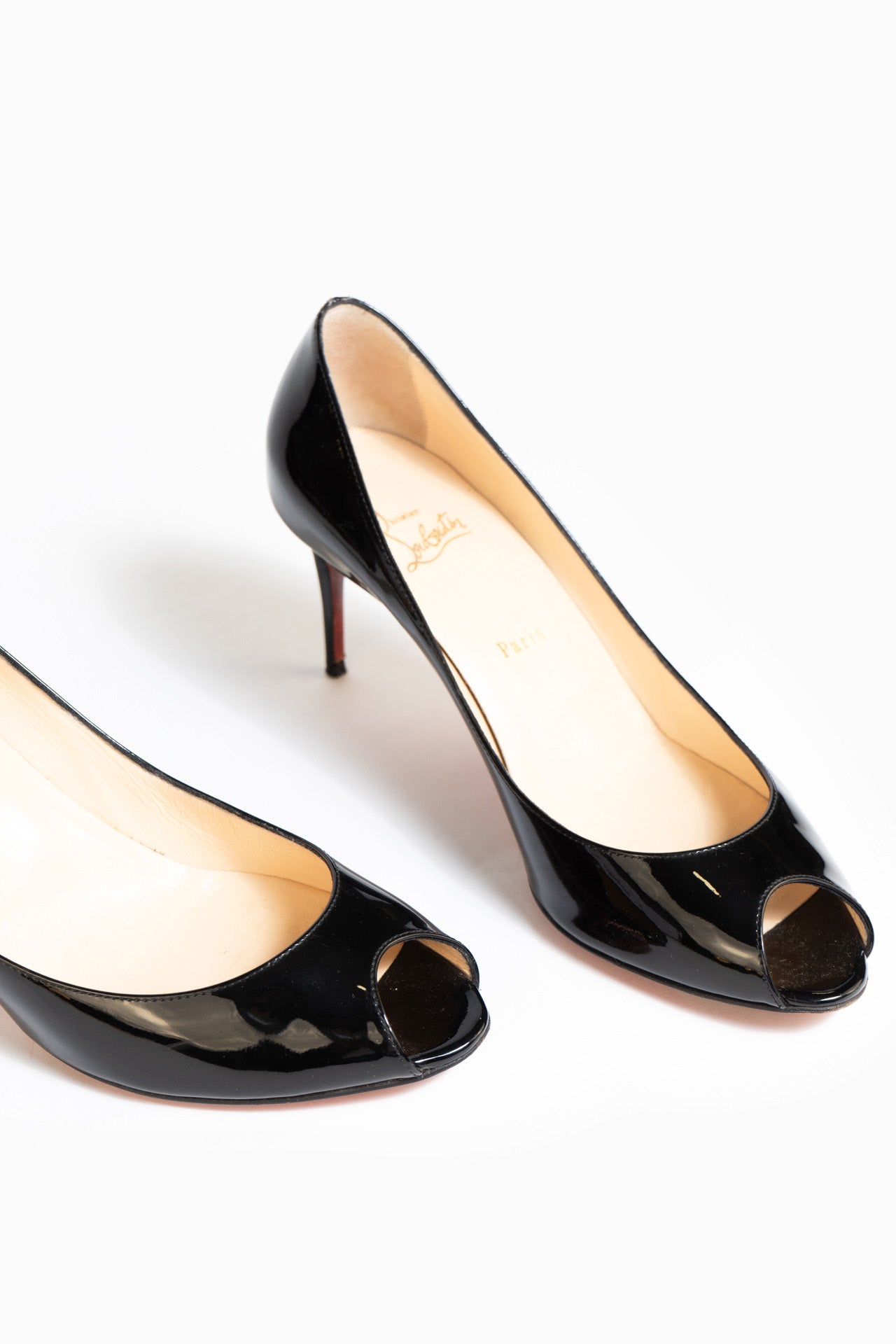 Sapatos clássicos de couro envernizado Christian Louboutin - tamanho 41