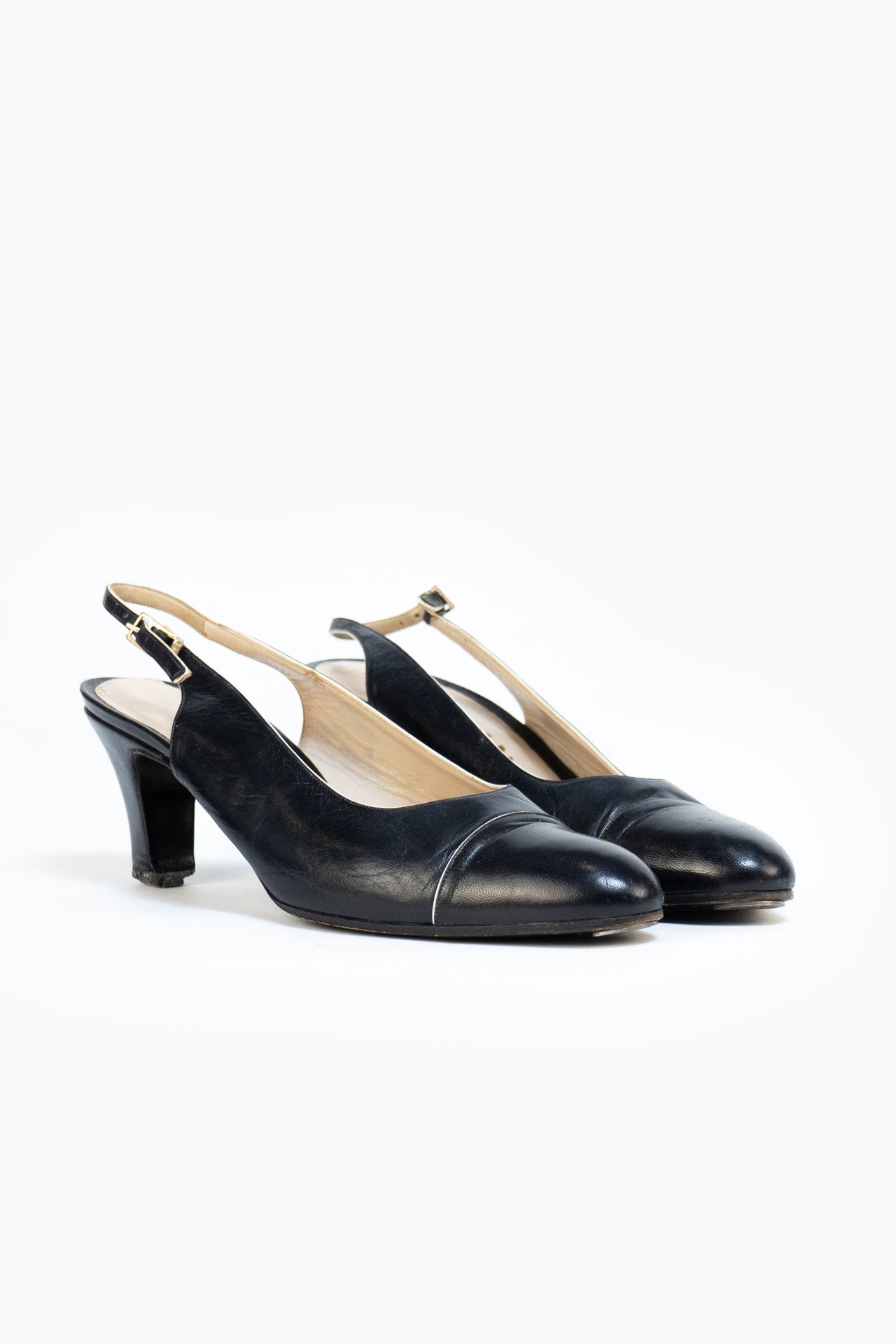 Chanel Vintage Heels In Navy - Size 38