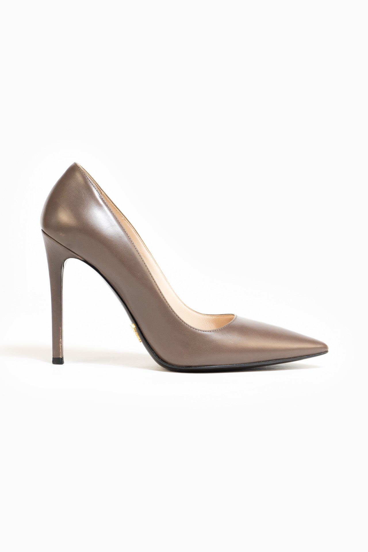 Prada Leather Pumps In Brown - Size 36.5