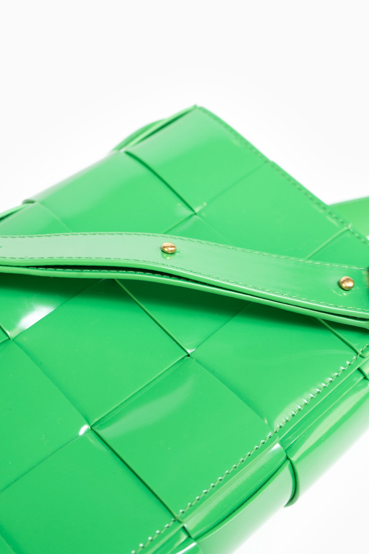 Bottega Veneta Cassete Bag In Green