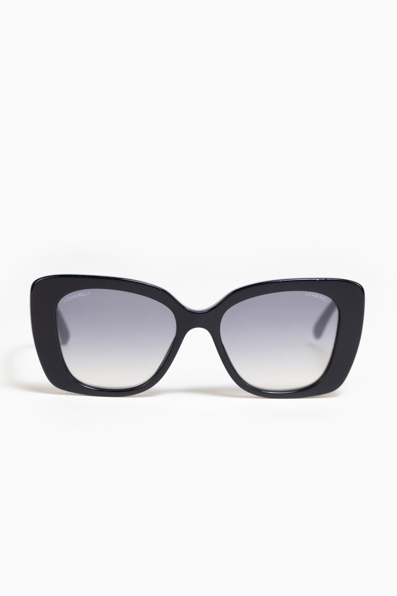 Chanel 5422B Square Sunglasses In Black