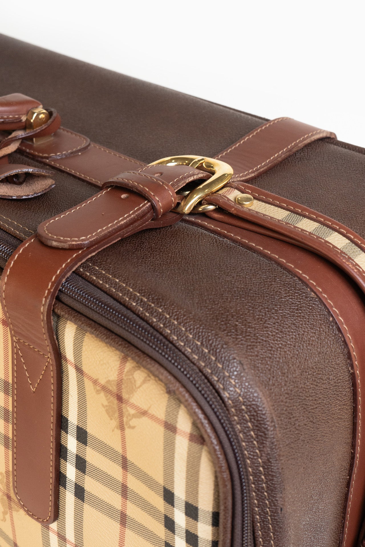 Burberry Vintage Check Travel Case