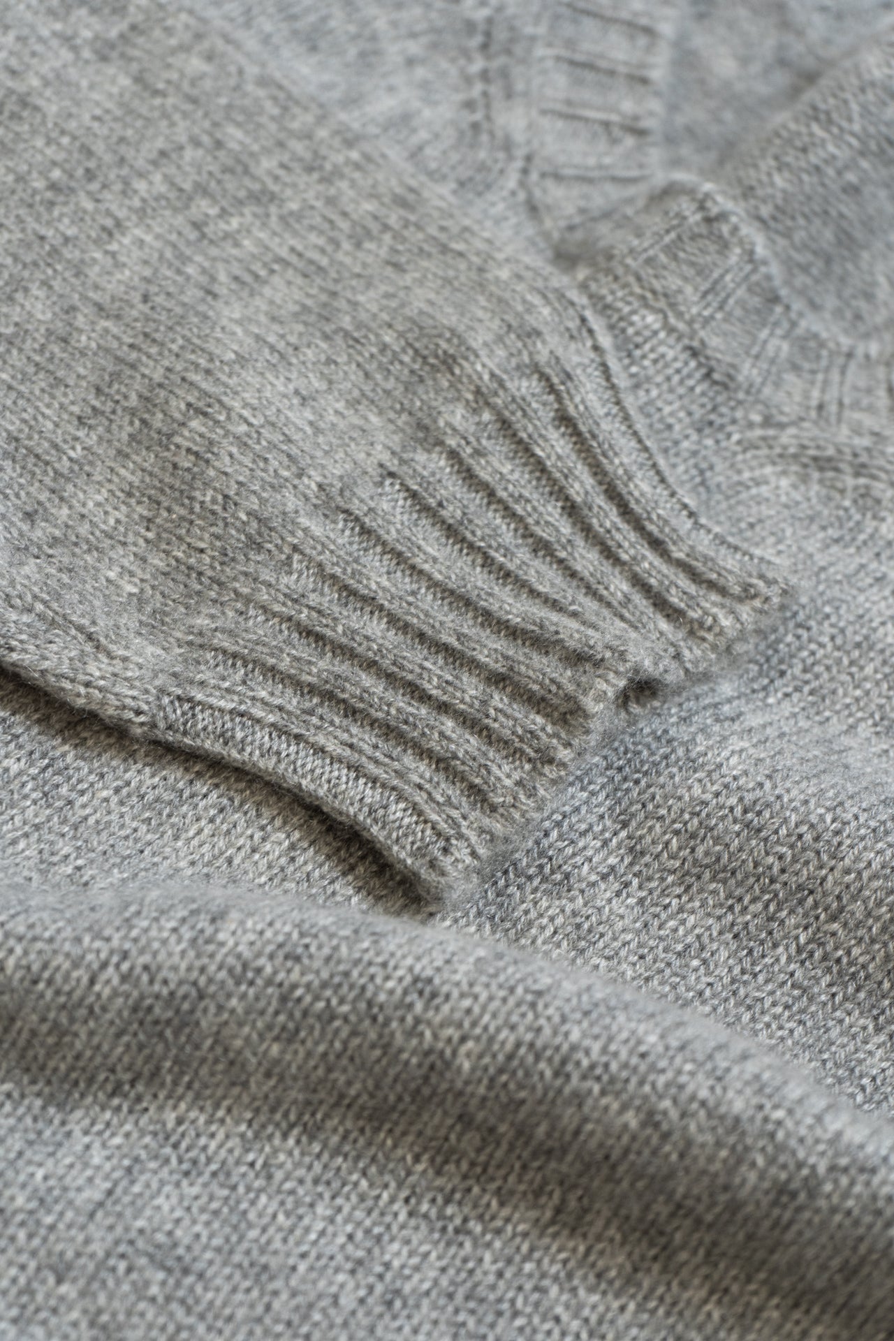 Prada Cashmere Knit Sweater In Grey