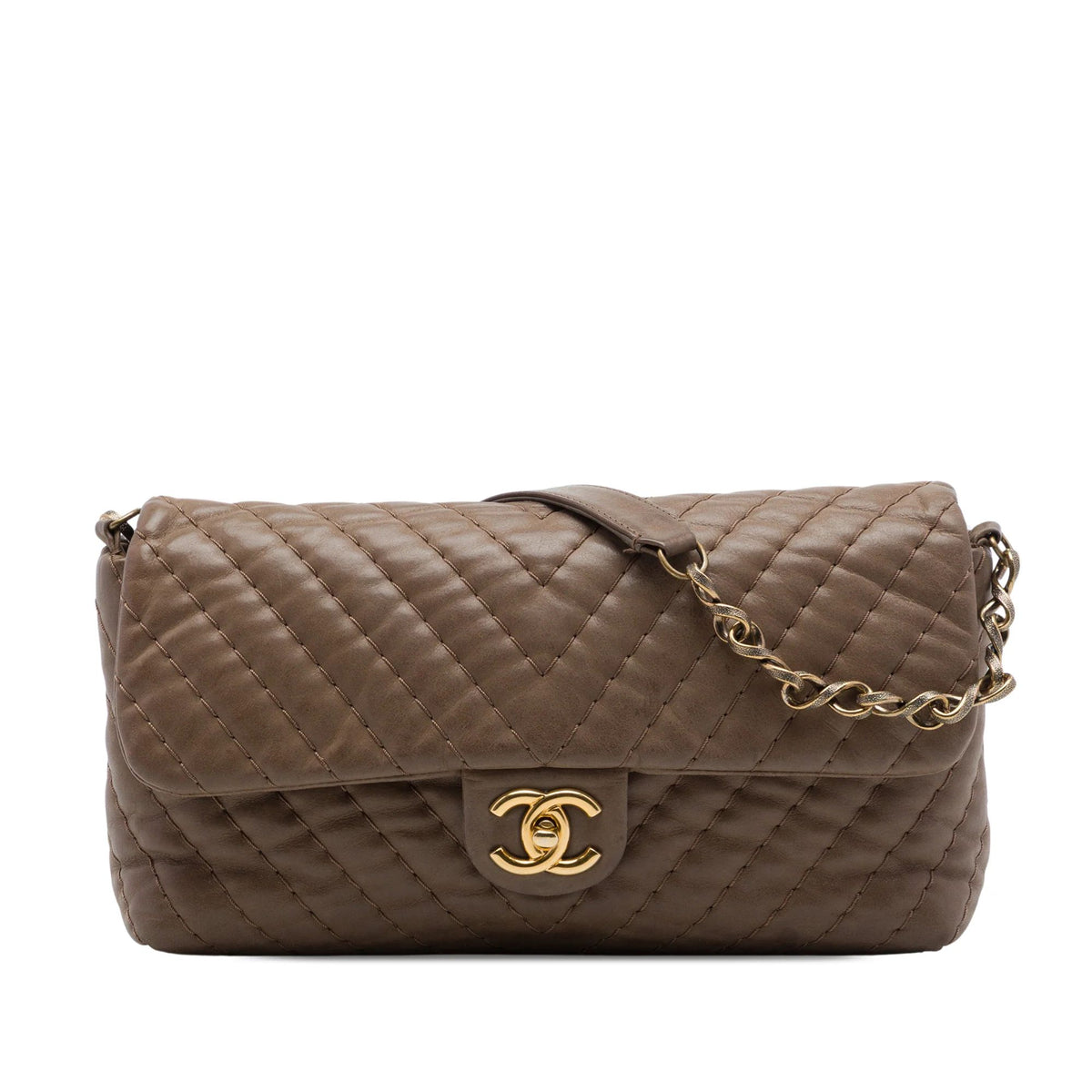 Chanel Jumbo Chevron Iridescent Calfskin Surpique Flap