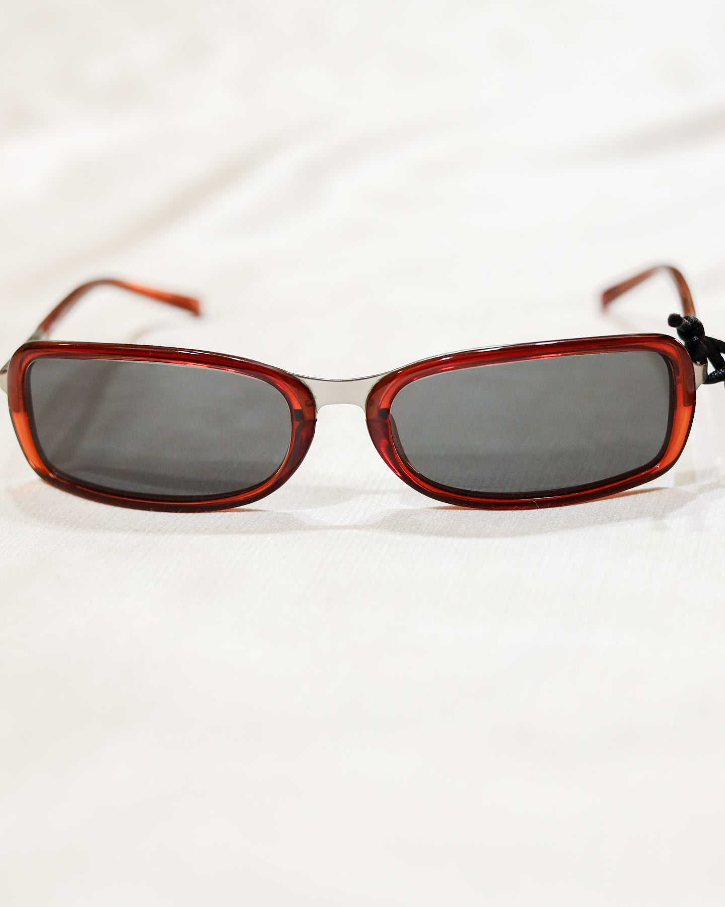 Óculos de sol PRADA Vintage 1990 Designer em vermelho - com caixa