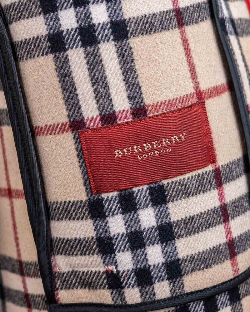 Burberry Jaqueta xadrez vermelho vintage de lã 