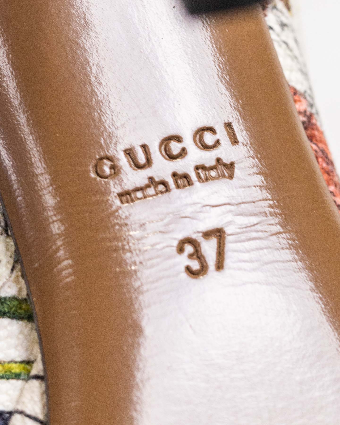 Escarpins en cuir imprimé fleuri Gucci - taille 37 avec boîte 