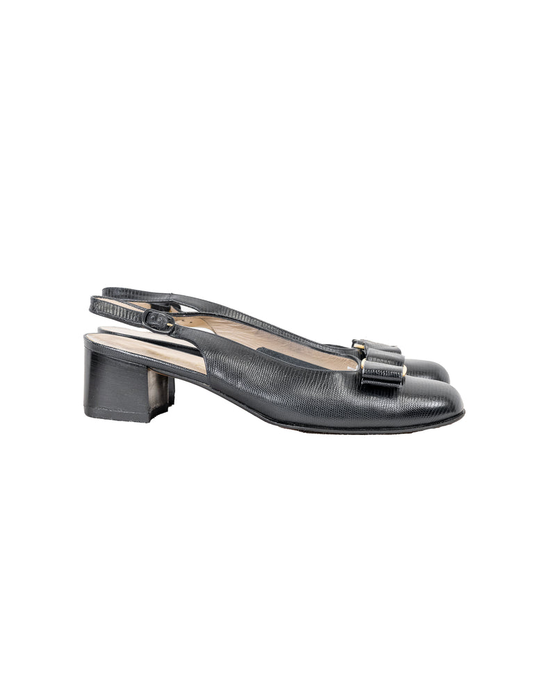 Salvatore Ferragamo Black Vintage Heels With Bow- Size 38,5